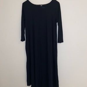 Black women’s long sleeve dress